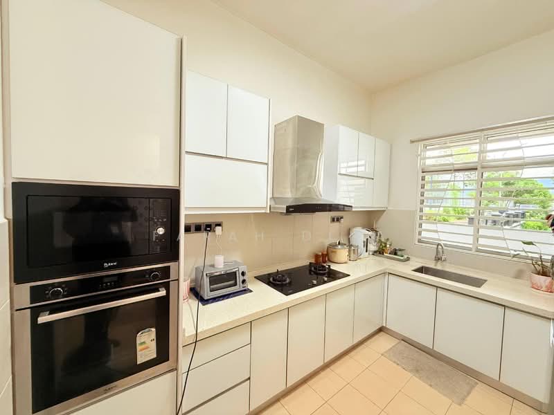 2-storey Terraced House for Sale in Kota Emerald (Rawang) - Farah Dina - Kitchen - PropertyGuru.com.my