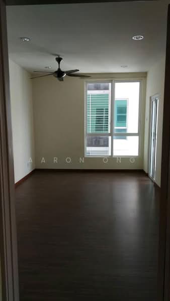 Service Residence for Sale at The Loft @ ZetaPark - Aaron Ong - Interior - PropertyGuru.com.my