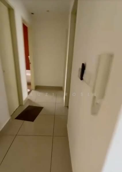 Kondominium untuk Disewa di Cerrado Residence @ Southville City - Fauzi Rosli - Corridor - PropertyGuru.com.my