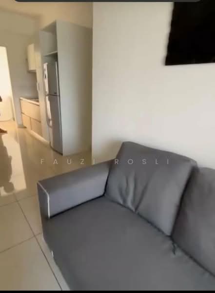 Kondominium untuk Disewa di Cerrado Residence @ Southville City - Fauzi Rosli - Living Room - PropertyGuru.com.my