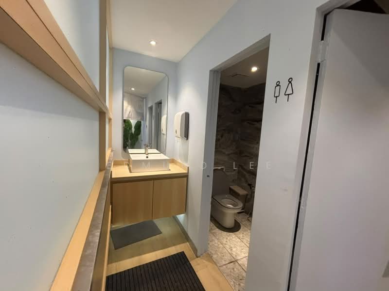 Shop for Rent in SS15 (Subang Jaya) - Edmund Lee - Bathroom - PropertyGuru.com.my