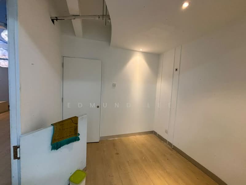 Shop for Rent in SS15 (Subang Jaya) - Edmund Lee - Interior - PropertyGuru.com.my