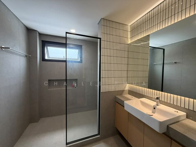 Rumah Teres 2 Tingkat untuk Dijual di Bandar Utama Damansara (Petaling Jaya) - Charles Phua - Bathroom - PropertyGuru.com.my