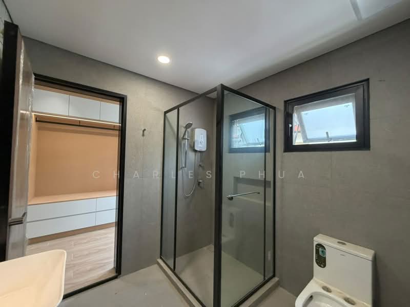 Rumah Teres 2 Tingkat untuk Dijual di Bandar Utama Damansara (Petaling Jaya) - Charles Phua - Bathroom - PropertyGuru.com.my