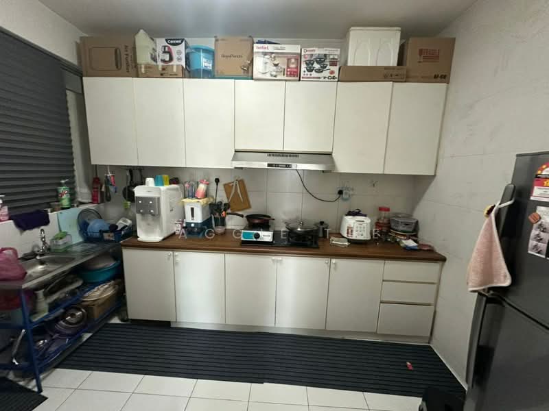 Apartment for Sale at The Pines Residence - Paggie Tee - Kitchen - PropertyGuru.com.my