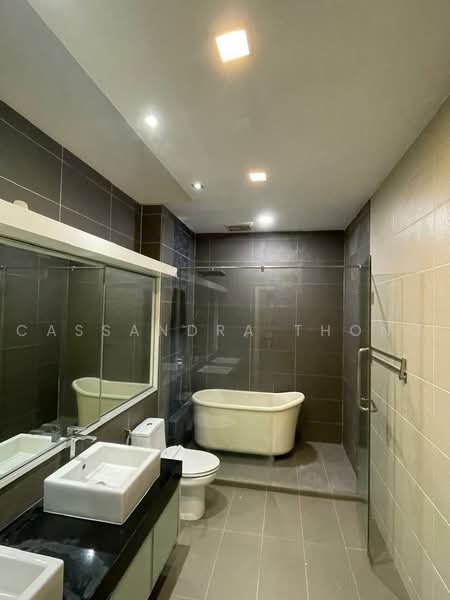 Rumah Teres 2 Tingkat untuk Dijual di Desa Parkcity (Kuala Lumpur) - Cassandra Thong - Bathroom - PropertyGuru.com.my