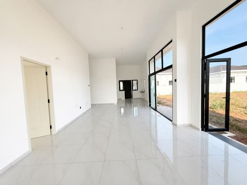Rumah Banglo untuk Dijual di Bandar Puteri Jaya (Sungai Petani) - Jeff Yeoh - Living Room - PropertyGuru.com.my