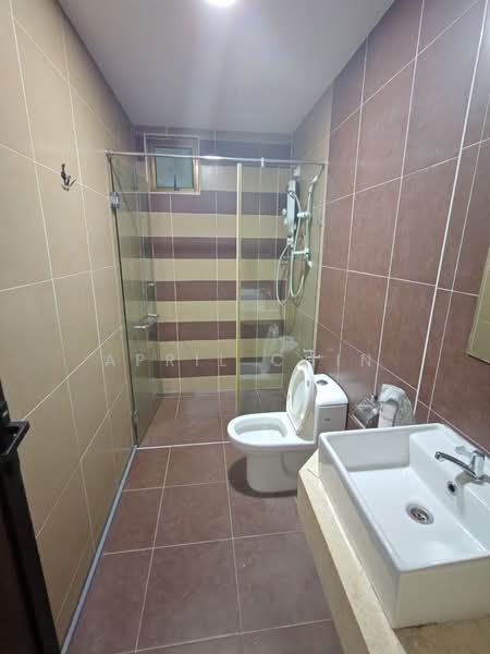 Service Residence for Rent at D'Inspire Residence (Inspira Bestari) - April Chin - Bathroom - PropertyGuru.com.my