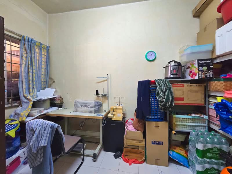 2-storey Terraced House for Sale in Desa Coalfields (Sungai Buloh) - Izzah Alias - Interior - PropertyGuru.com.my