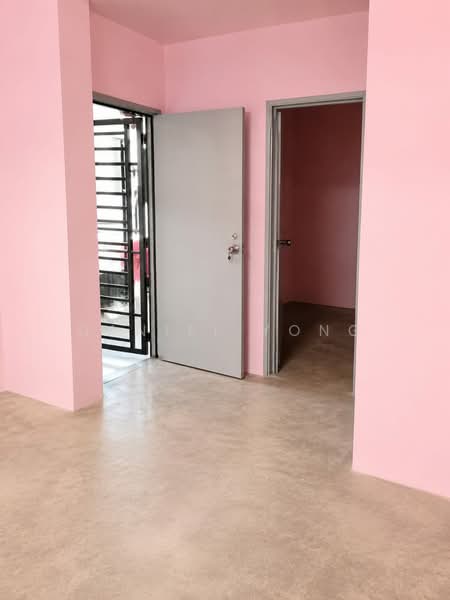Rumah Flat untuk Dijual di Taman Tampoi Utama - Daniel Yong - Entrance - PropertyGuru.com.my