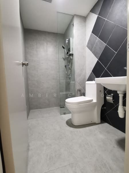 Kondominium untuk Disewa di Trinity Lemanja - Amber Cheng - Bathroom - PropertyGuru.com.my