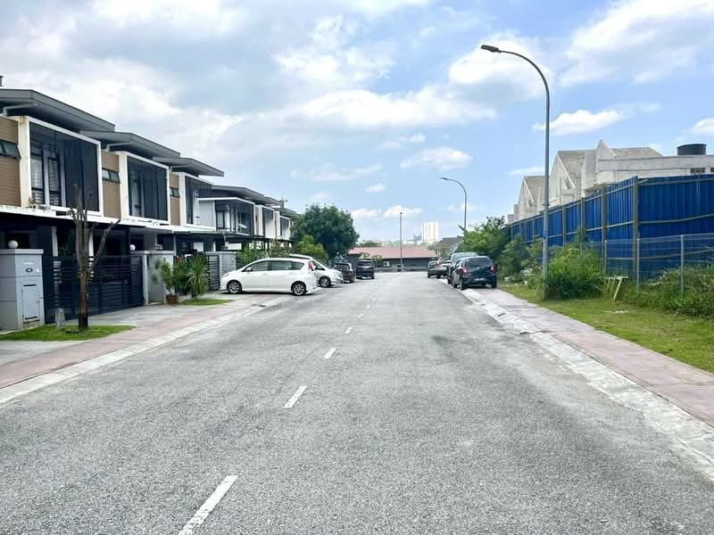 Rumah Teres 2 Tingkat untuk Dijual di U12, Taman Cahaya Alam (Shah Alam) - Bee Kim - Exterior - PropertyGuru.com.my
