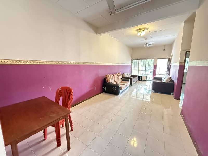 Rumah Teres 1-Tingkat untuk Disewa di Seremban 3 (Rasah) - Yap Ting Ren - Living Room - PropertyGuru.com.my