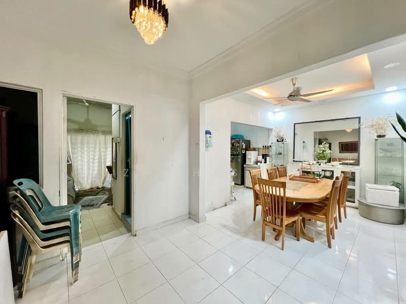 Rumah Teres 2 Tingkat untuk Dijual di Ampang Jaya (Ampang) - Zul Hasif - PropertyGuru.com.my