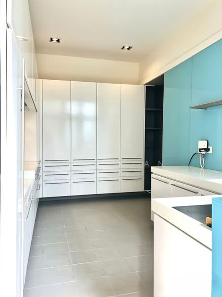 Rumah Banglo untuk Dijual di Country Heights Damansara (Kuala Lumpur) - David Tan - Kitchen - PropertyGuru.com.my