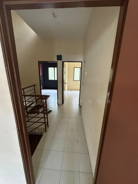 Rumah Teres 2 Tingkat untuk Dijual di Kulai (Johor) - Daniel Yong - Corridor - PropertyGuru.com.my