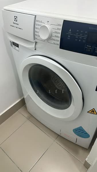 Servis Apartment untuk Disewa di The Sentral Suites - CJ Lee - PropertyGuru.com.my