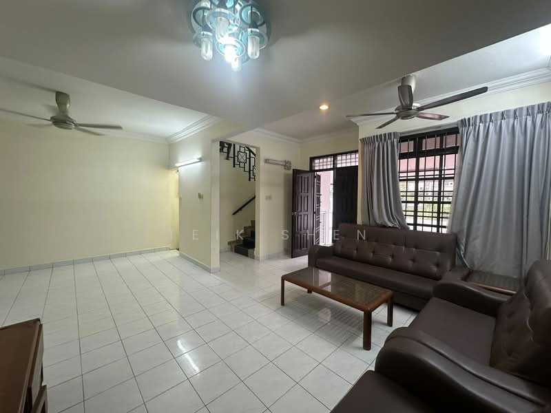 1.5-storey Terraced House for Sale in Masai (Johor) - Teik Shen - Living Room - PropertyGuru.com.my