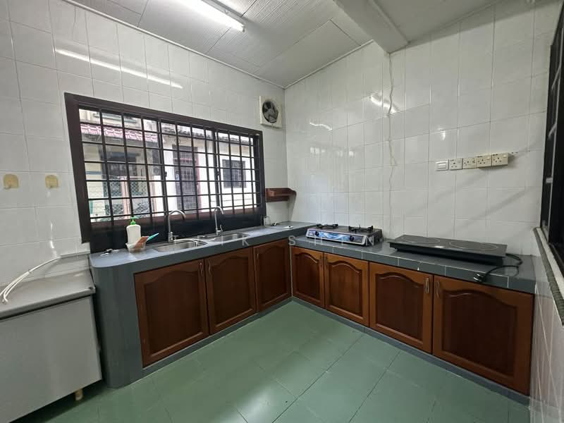 1.5-storey Terraced House for Sale in Masai (Johor) - Teik Shen - Kitchen - PropertyGuru.com.my