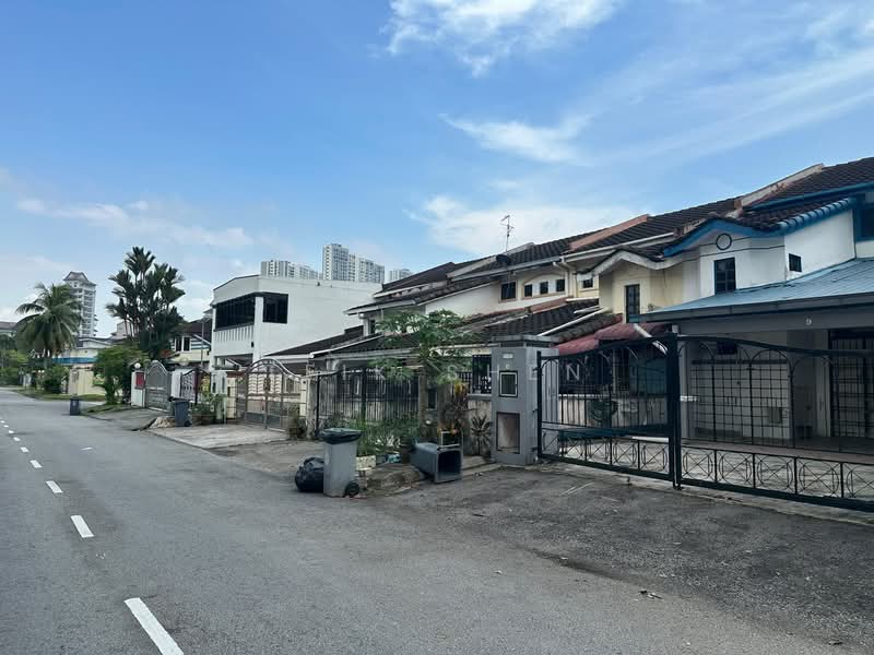 1.5-storey Terraced House for Sale in Masai (Johor) - Teik Shen - Exterior - PropertyGuru.com.my