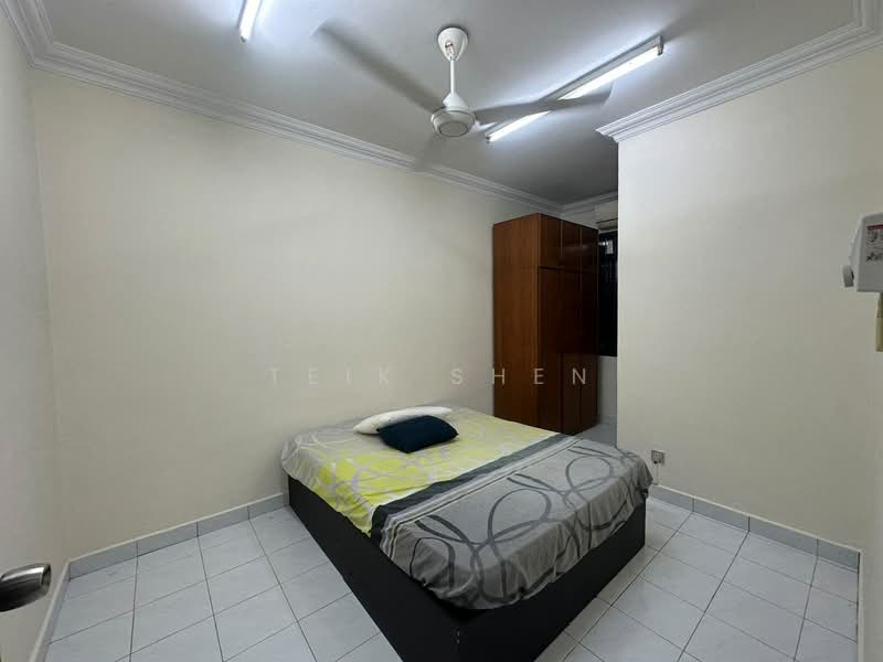 1.5-storey Terraced House for Sale in Masai (Johor) - Teik Shen - Bedroom - PropertyGuru.com.my