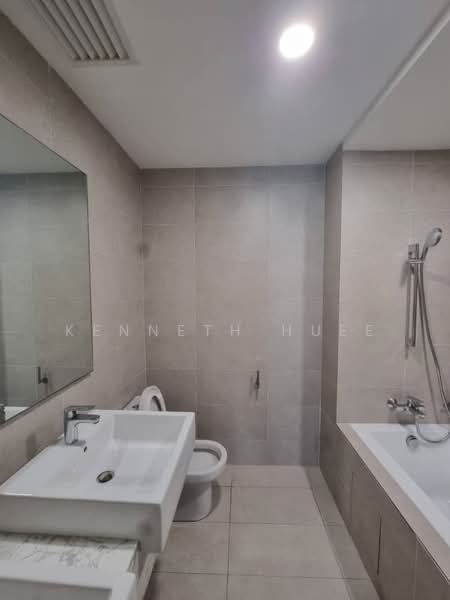 Service Residence for Sale at Ooak Suites @ Kiara 163 - Kenneth Huee - Bathroom - PropertyGuru.com.my