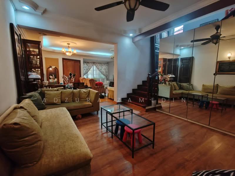 Rumah Teres 2.5-Tingkat untuk Dijual di Taman Tun Dr Ismail (Kuala Lumpur) - Adzura Zamedin - Living Room - PropertyGuru.com.my