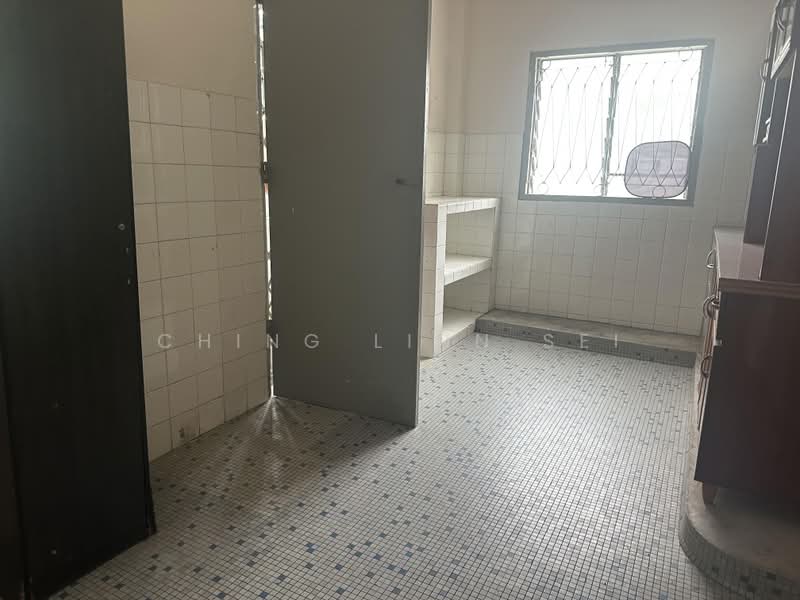 Semi-Detached House for Sale in Taman Klebang Jaya (Klebang) - Ching Linn Sei - PropertyGuru.com.my