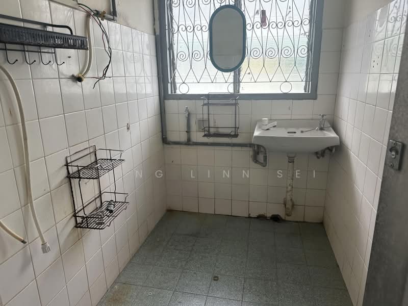 Semi-Detached House for Sale in Taman Klebang Jaya (Klebang) - Ching Linn Sei - PropertyGuru.com.my