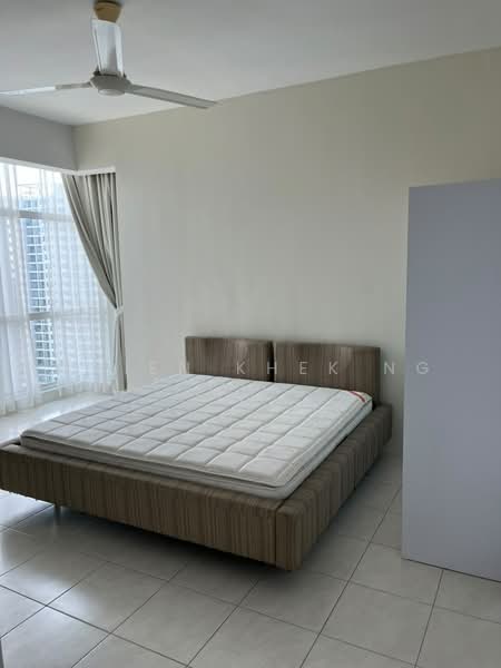 Kondominium untuk Dijual di The Peak Residences - Chien Khek Ng - Bedroom - PropertyGuru.com.my
