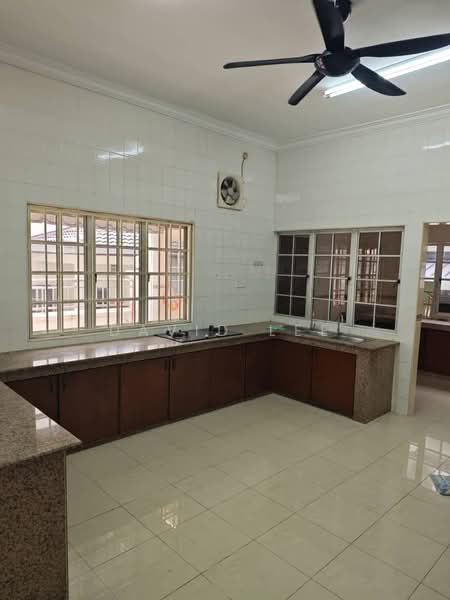 Rumah Berkembar untuk Disewa di Cheras (Selangor) - David Lee - Kitchen - PropertyGuru.com.my