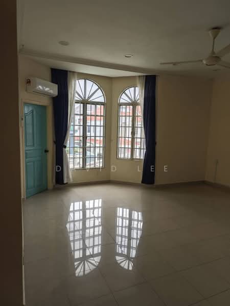 Rumah Berkembar untuk Disewa di Cheras (Selangor) - David Lee - Living Room - PropertyGuru.com.my