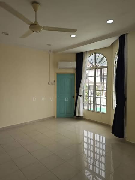 Rumah Berkembar untuk Disewa di Cheras (Selangor) - David Lee - Living Room - PropertyGuru.com.my