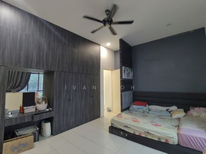 Bungalow for Sale in Taman Ozana Impian (Bukit Katil) - Ivan Goh - Bedroom - PropertyGuru.com.my