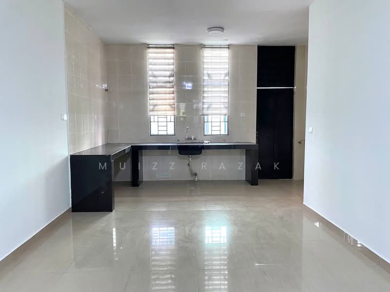 3-storey Terraced House for Sale in Taman Bangi Avenue (Bangi) - Muizz Razak - PropertyGuru.com.my