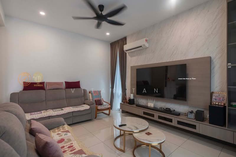Rumah Berkembar untuk Disewa di Setia Eco Park (Setia Alam) - Vitas Tan - Living Room - PropertyGuru.com.my