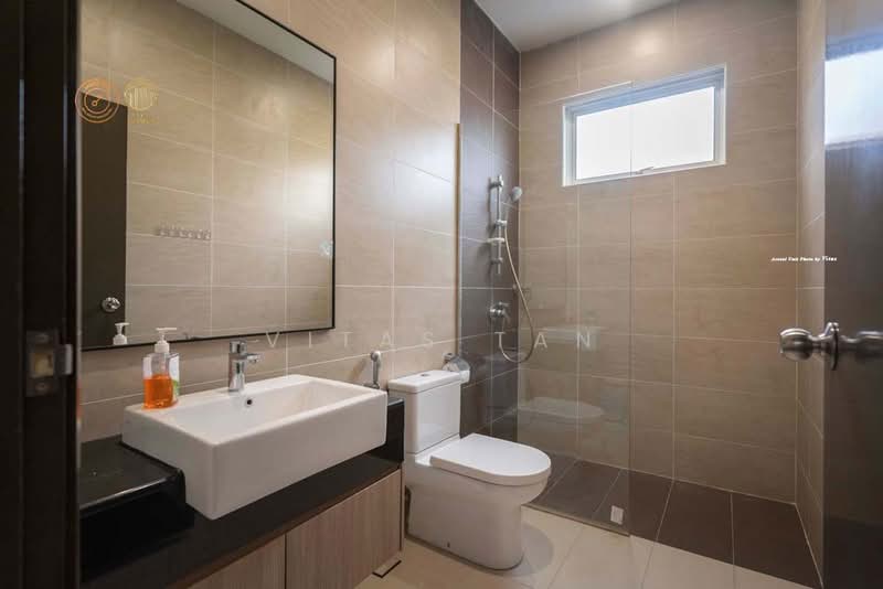 Rumah Berkembar untuk Disewa di Setia Eco Park (Setia Alam) - Vitas Tan - Bathroom - PropertyGuru.com.my