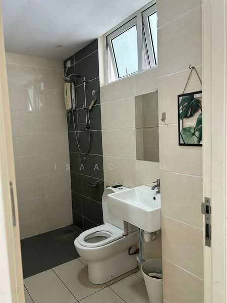 Service Residence for Rent at De Centrum Residences - Isaac Sim - Bathroom - PropertyGuru.com.my