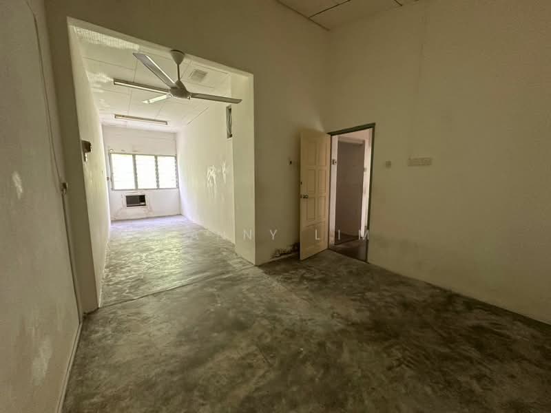 Rumah Teres 2 Tingkat untuk Dijual di Taman Greenview (Jelutong) - Danny Lim - Interior - PropertyGuru.com.my