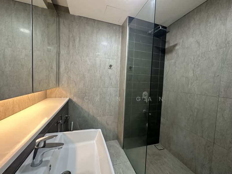 Servis Apartment untuk Dijual di Cantara Residences - Hacken Gan - Bathroom - PropertyGuru.com.my