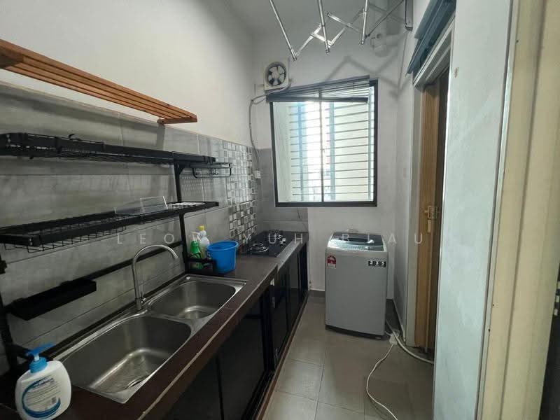 Kediaman Servis untuk Disewa di i-Residence @ i-City - Leow Yuh Biau - Kitchen - PropertyGuru.com.my