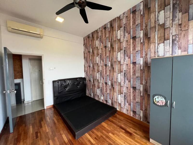 Kediaman Servis untuk Disewa di i-Residence @ i-City - Leow Yuh Biau - Bedroom - PropertyGuru.com.my