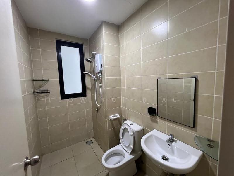 Kediaman Servis untuk Disewa di i-Residence @ i-City - Leow Yuh Biau - Bathroom - PropertyGuru.com.my