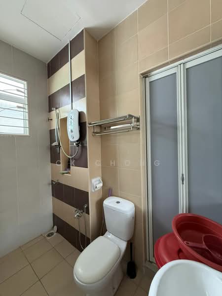 Rumah Teres 2 Tingkat untuk Dijual di Taman Cheras Idaman (Cheras) - CK Chong - Bathroom - PropertyGuru.com.my