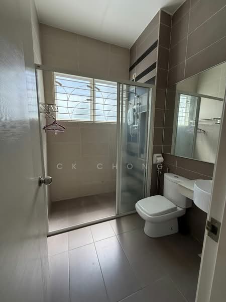 Rumah Teres 2 Tingkat untuk Dijual di Taman Cheras Idaman (Cheras) - CK Chong - Bathroom - PropertyGuru.com.my