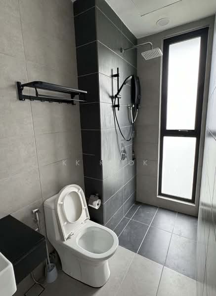 Service Residence for Sale at Urban Suites - KK Kwok - Bathroom - PropertyGuru.com.my