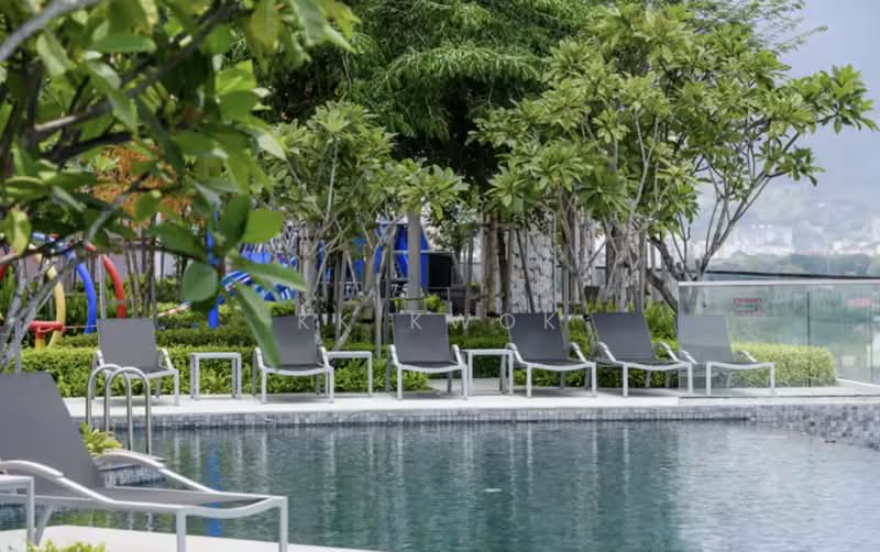 Service Residence for Sale at Urban Suites - KK Kwok - Pool - PropertyGuru.com.my