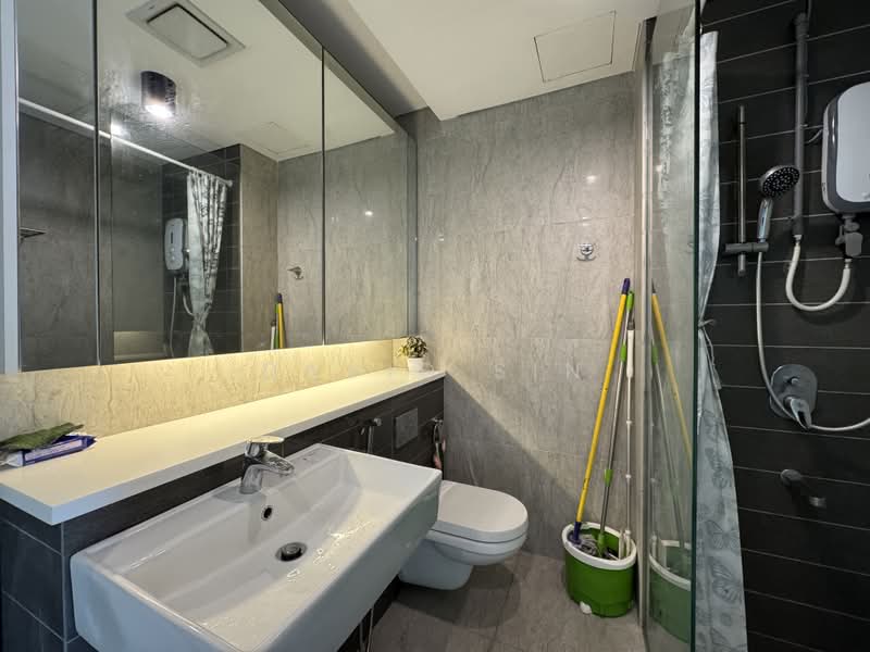 Kediaman Servis untuk Disewa di Cantara Residences - David Sin - Bathroom - PropertyGuru.com.my
