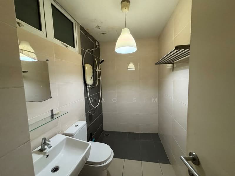 Service Residence for Rent at De Centrum Residences - Isaac Sim - Bathroom - PropertyGuru.com.my