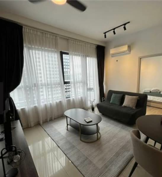 Kediaman Servis untuk Dijual di Arte Plus - SC Yap - Living Room - PropertyGuru.com.my